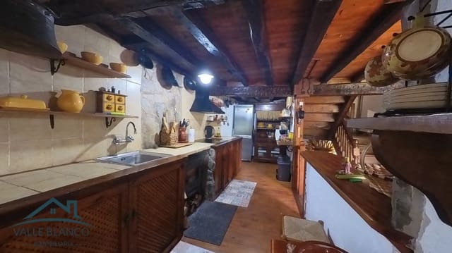 3 slaapkamer Halfvrijstaande villa te koop in Molledo - € 123.000 (Ref: 8333068)