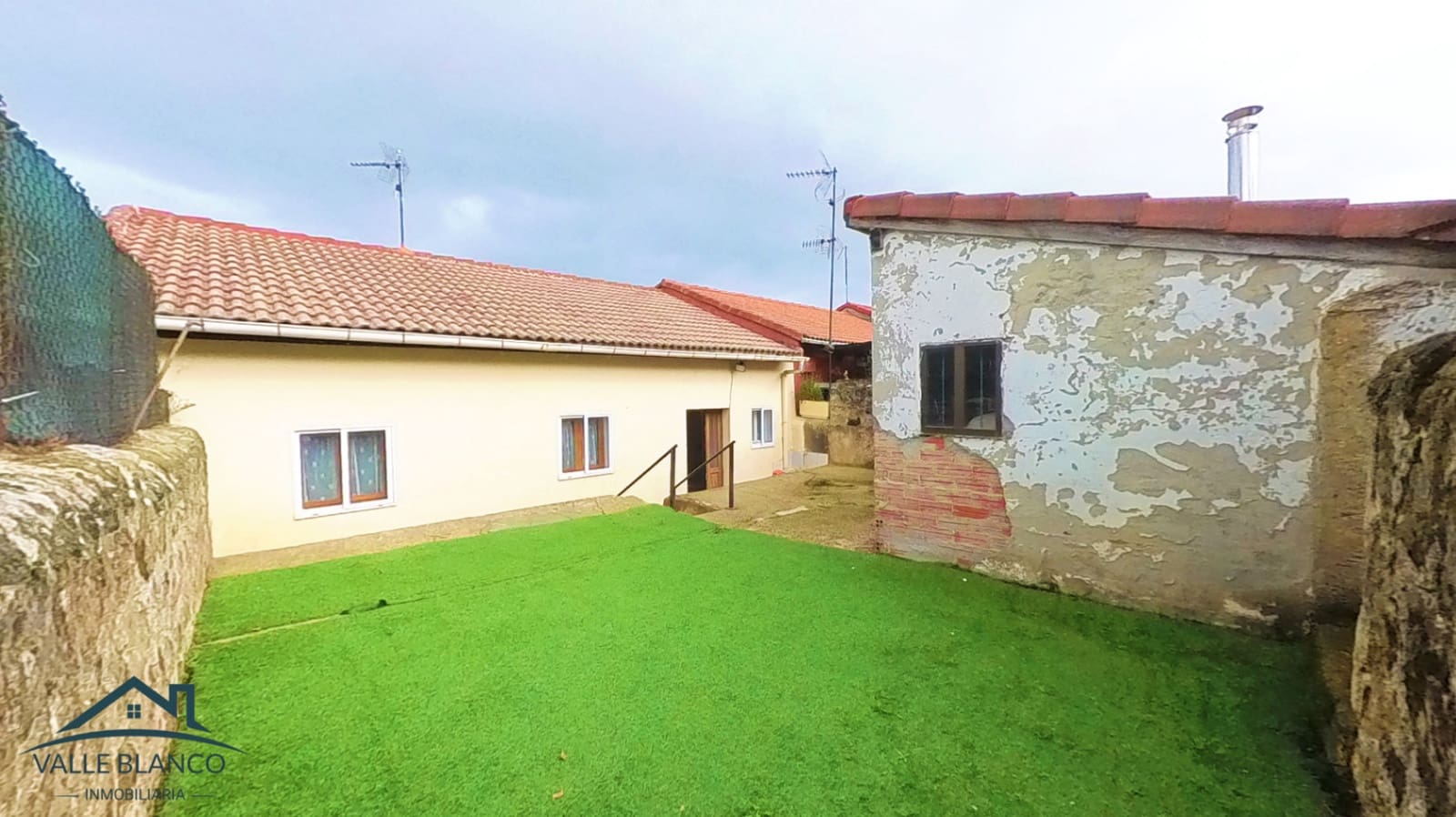 3 bedroom Semi-detached Villa for sale in Arija - € 93,000 (Ref: 8580773)