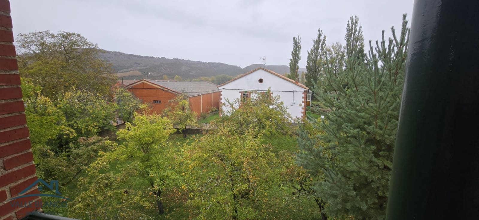 3 soveværelse Villa til salg i Valle de Valdebezana - € 145.000 (Ref: 8598130)