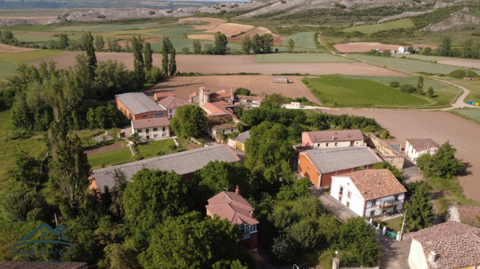 3 soveværelse Villa til salg i Valle de Valdebezana - € 145.000 (Ref: 8598130)