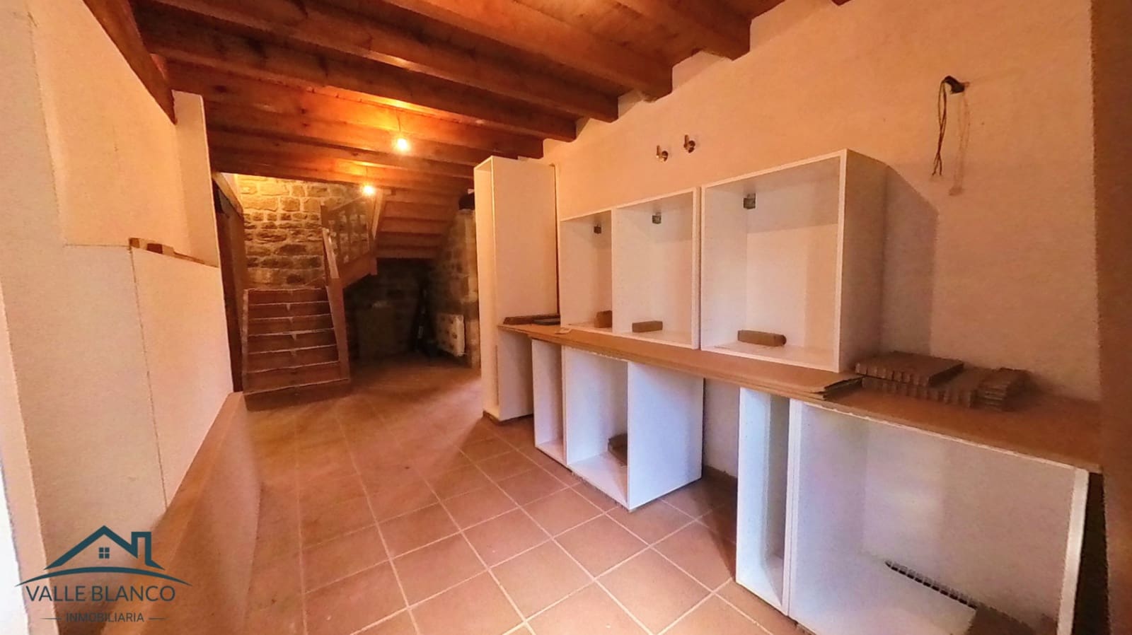 5 soveværelse Villa til salg i Valderredible - € 298.000 (Ref: 8617018)