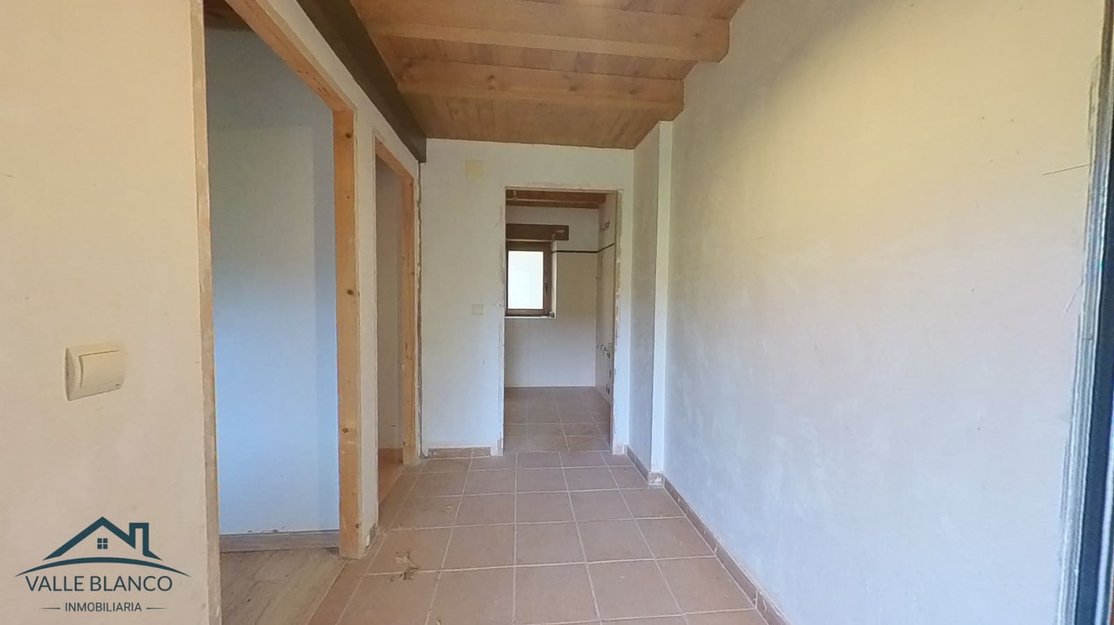 5 soveværelse Villa til salg i Valderredible - € 298.000 (Ref: 8617018)