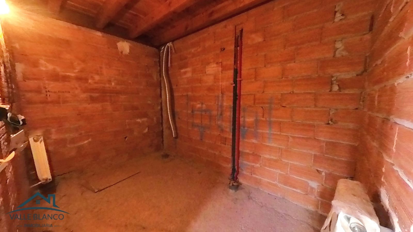 5 soveværelse Villa til salg i Valderredible - € 298.000 (Ref: 8617018)