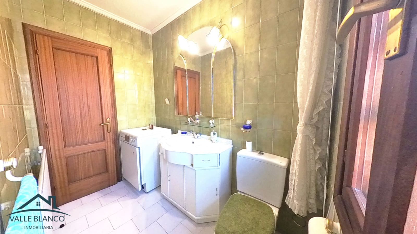 4 soveværelse Villa til salg i Campoo de Enmedio - € 320.000 (Ref: 8647255)