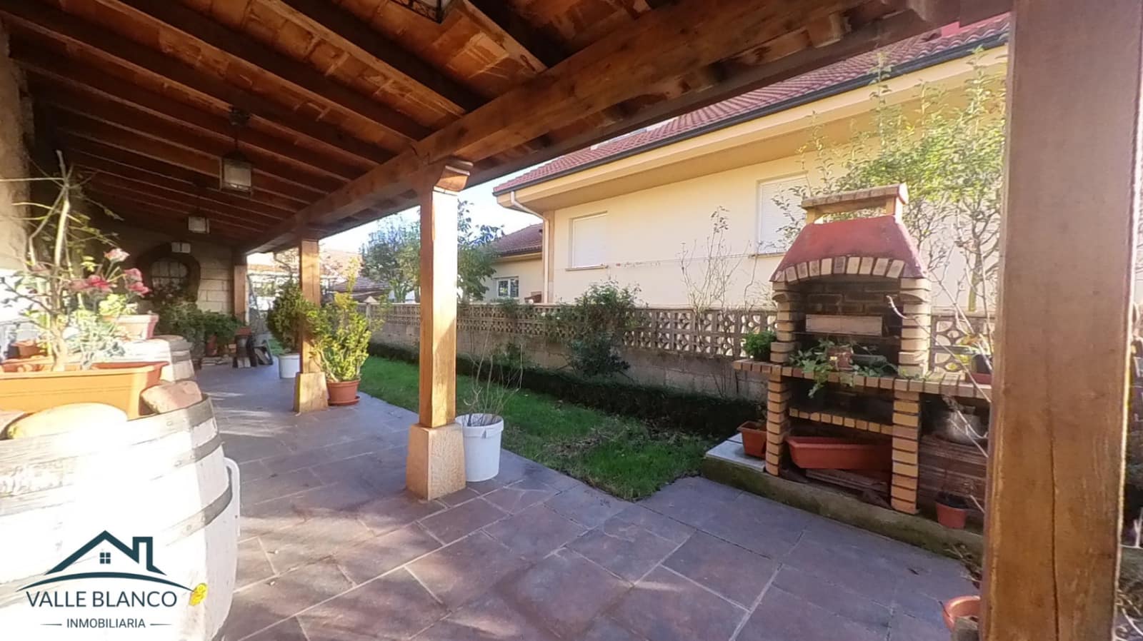 4 soveværelse Villa til salg i Campoo de Enmedio - € 320.000 (Ref: 8647255)