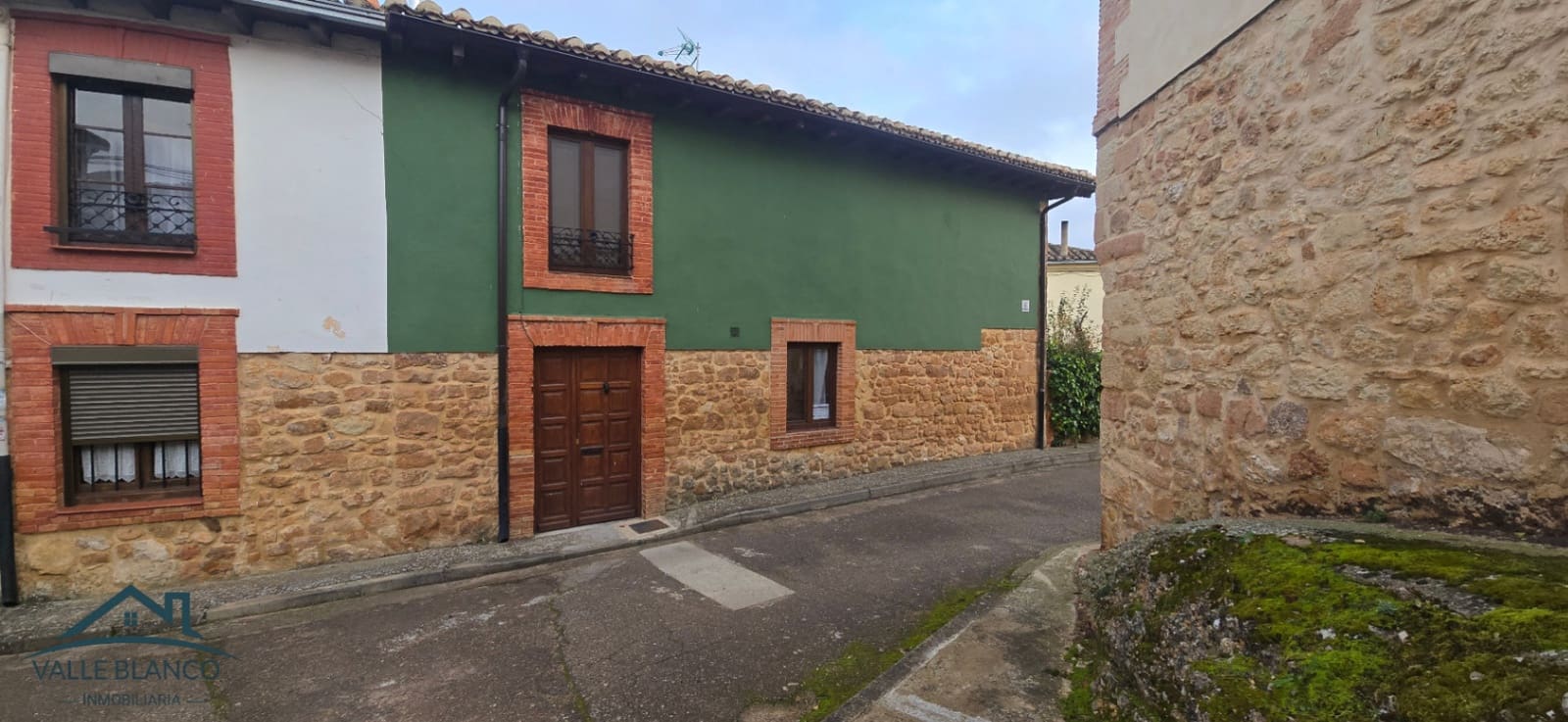 4 soveværelse Villa til salg i Olmos de Ojeda - € 125.000 (Ref: 8678617)