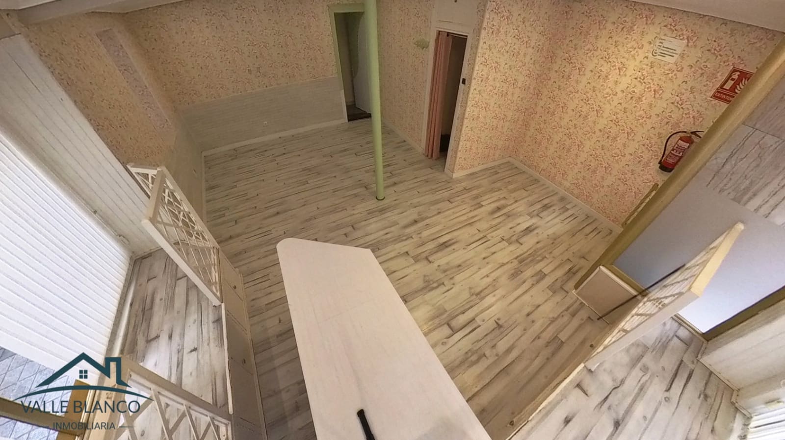 Commerciale da affittare in Reinosa - 500 € (Rif: 8867946)