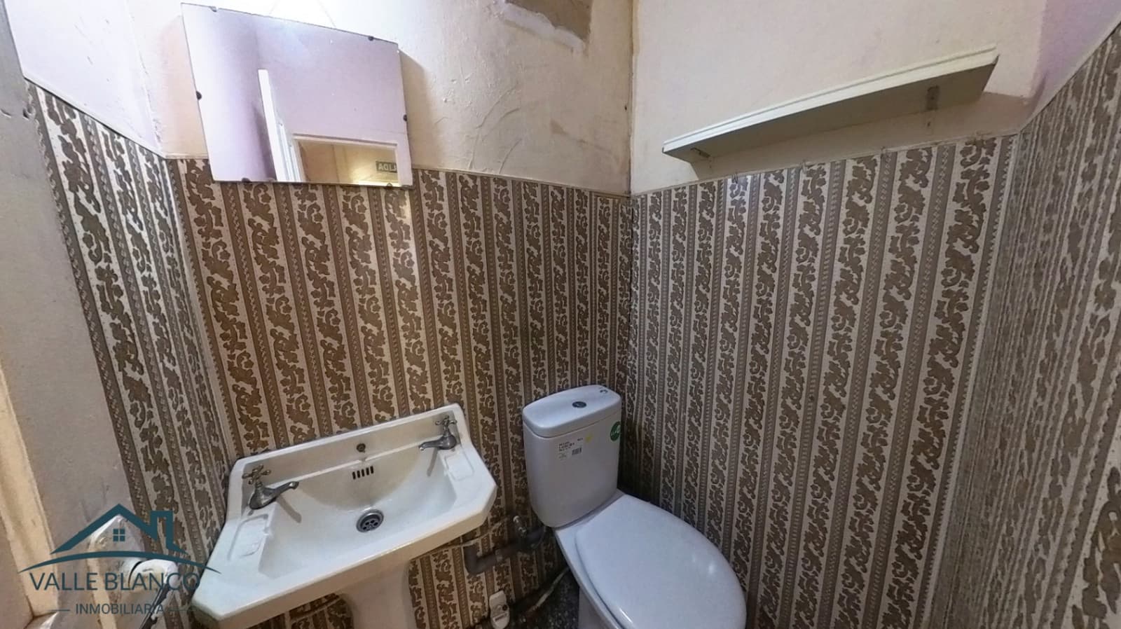 Commerciale da affittare in Reinosa - 500 € (Rif: 8867946)