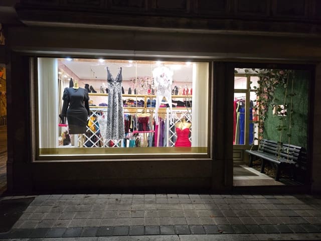 Commercial for rent in Reinosa - € 500 (Ref: 8867946)