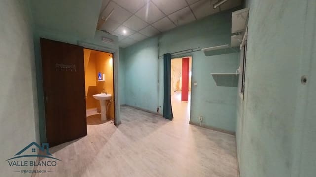 Commercial for rent in Reinosa - € 500 (Ref: 8867948)