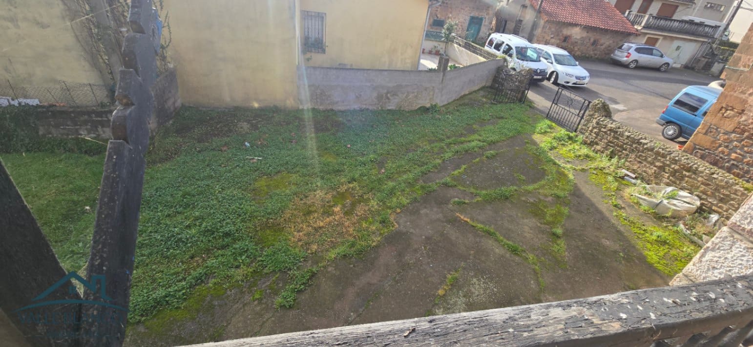 7 soveværelse Finca/Landehus til salg i Los Corrales de Buelna - € 220.000 (Ref: 8884742)