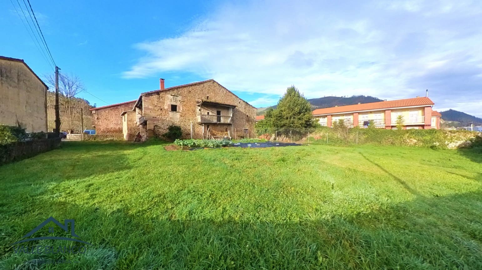 7 soveværelse Finca/Landehus til salg i Los Corrales de Buelna - € 220.000 (Ref: 8884742)
