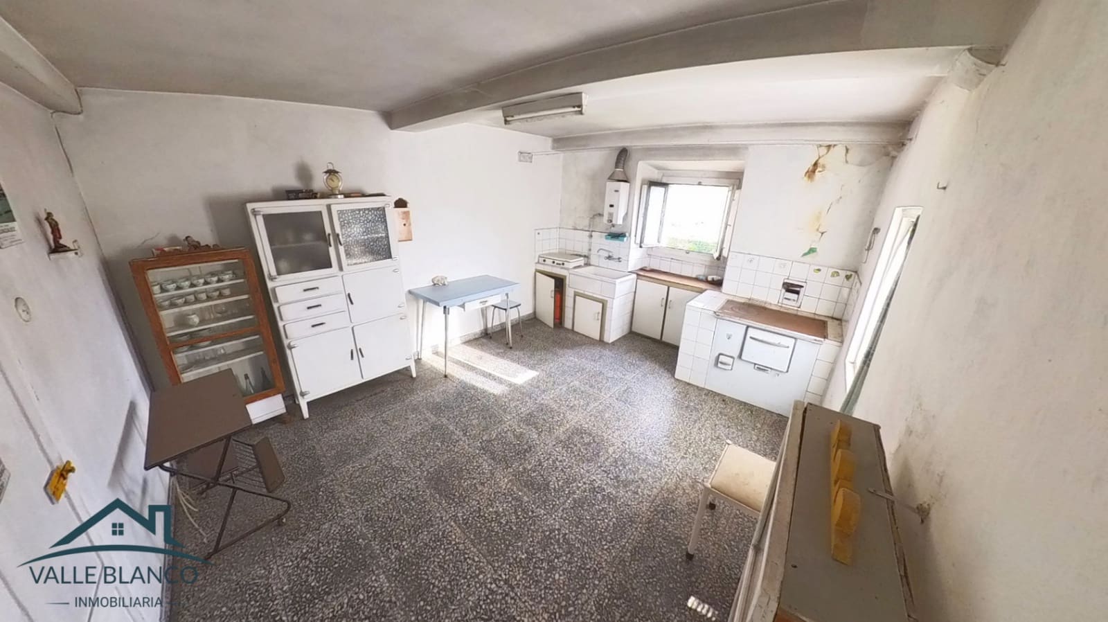 7 soveværelse Finca/Landehus til salg i Los Corrales de Buelna - € 220.000 (Ref: 8884742)