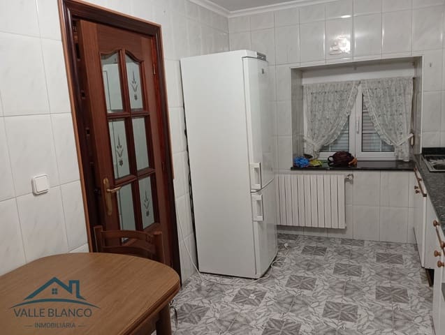 3 bedroom Villa for sale in Arenas de Iguña - € 220,000 (Ref: 8893487)