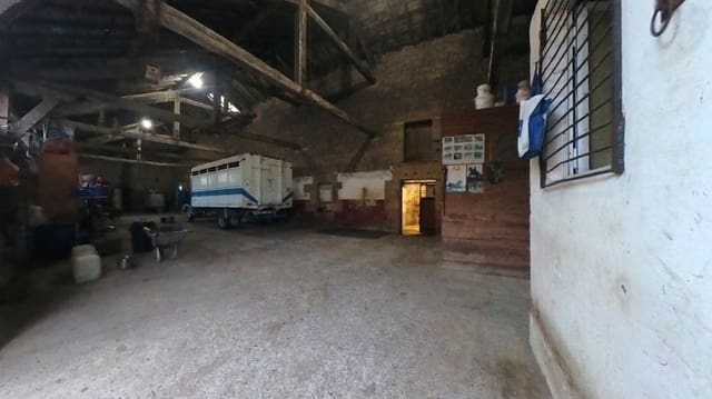 Commercial for sale in Campoo de Enmedio - € 80,000 (Ref: 8920065)