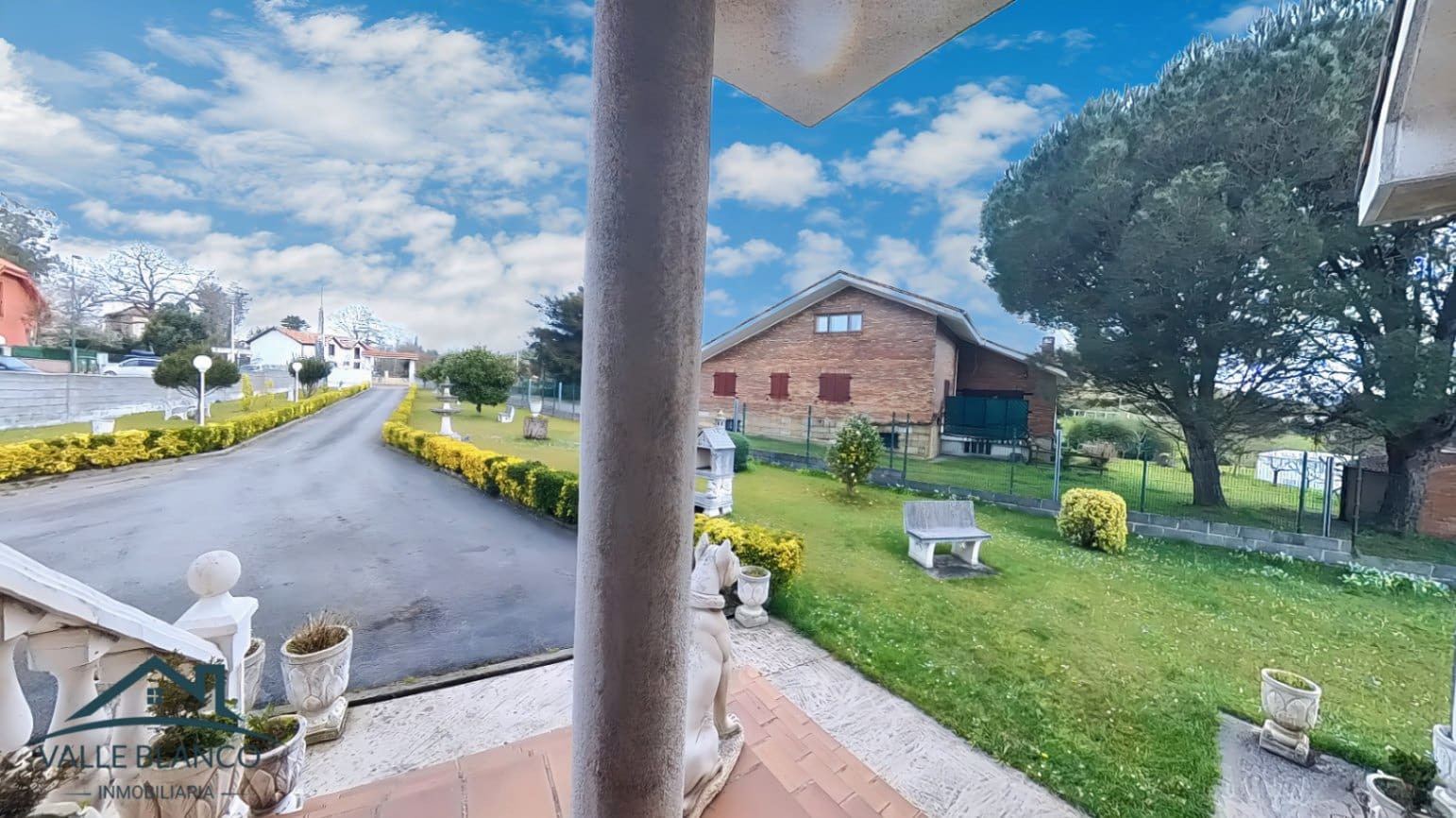 5 bedroom Villa for sale in Suances - € 699,990 (Ref: 8920066)