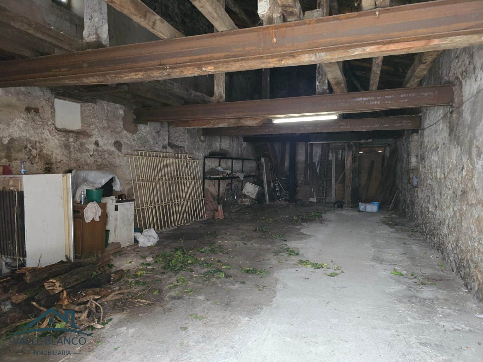 Kommersiell til salgs i Reinosa - € 45 000 (Ref: 9036242)