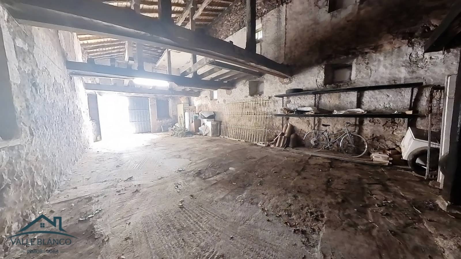 Kommersiell til salgs i Reinosa - € 45 000 (Ref: 9036242)