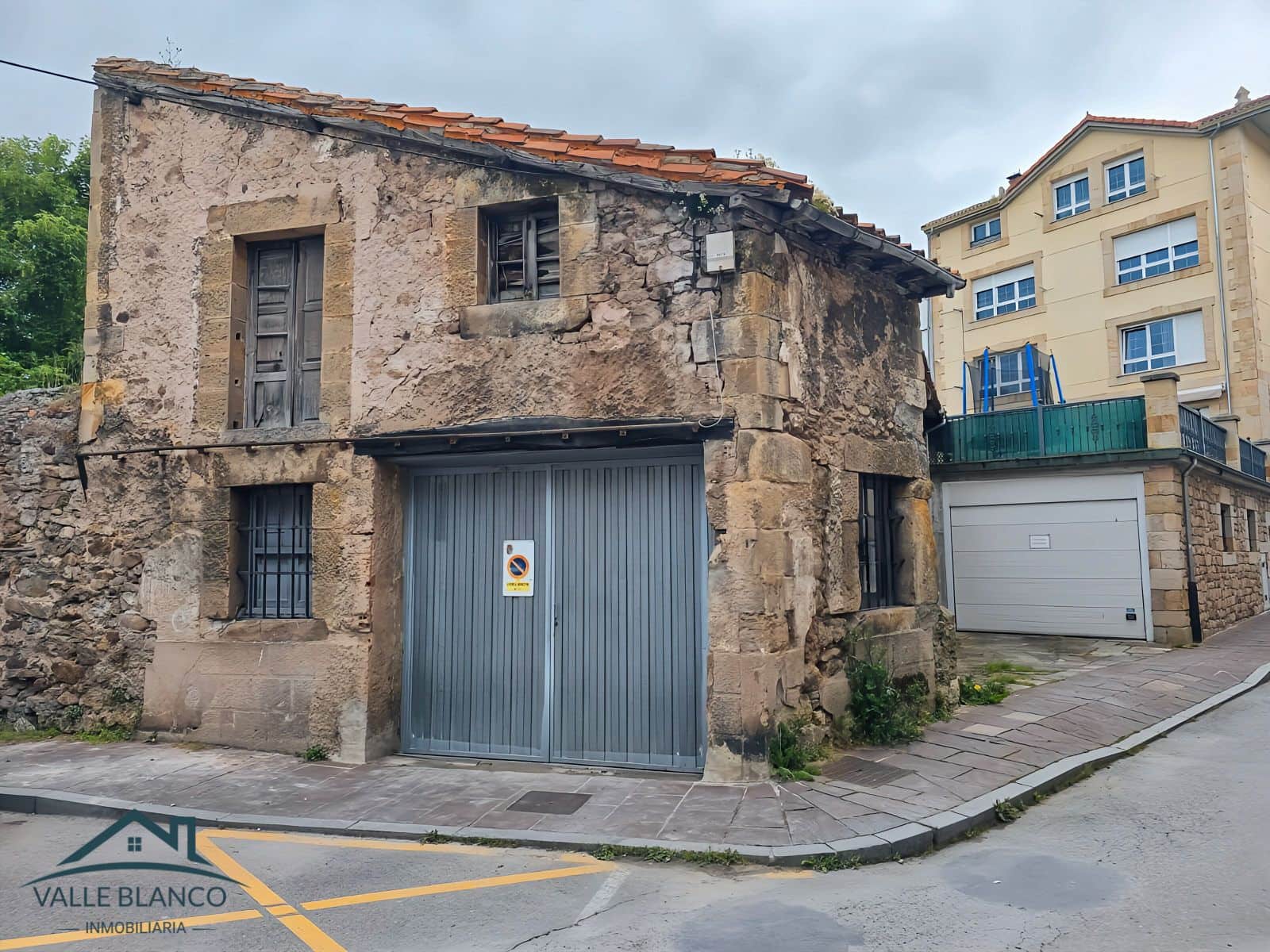 Kommersiell til salgs i Reinosa - € 45 000 (Ref: 9036242)