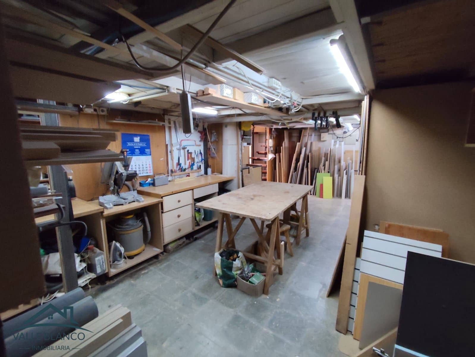 Commercial for sale in Reinosa - € 165,000 (Ref: 9094653)