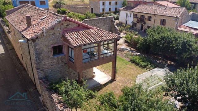 4 soveværelse Finca/Landehus til salg i Aguilar de Campoo - € 190.000 (Ref: 9115649)