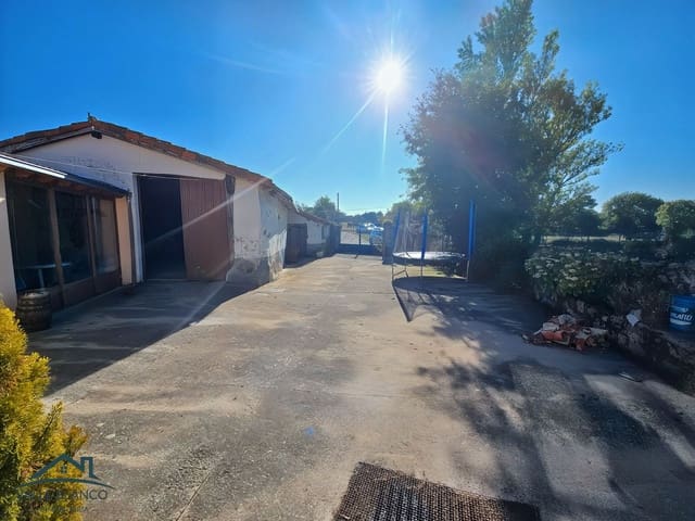 4 bedroom Finca/Country House for sale in Campoo de Yuso - € 130,000 (Ref: 9169281)