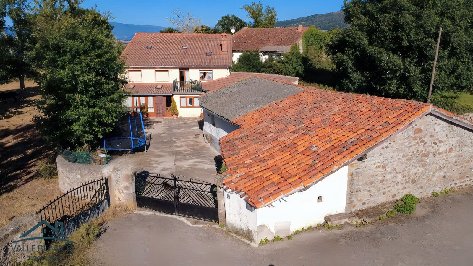 4 soveværelse Finca/Landehus til salg i Campoo de Yuso - € 130.000 (Ref: 9169281)
