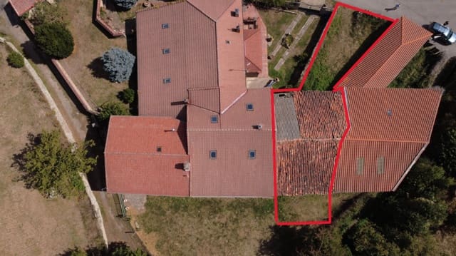 3 bedroom Townhouse for sale in Campoo de Yuso - € 20,000 (Ref: 9238744)