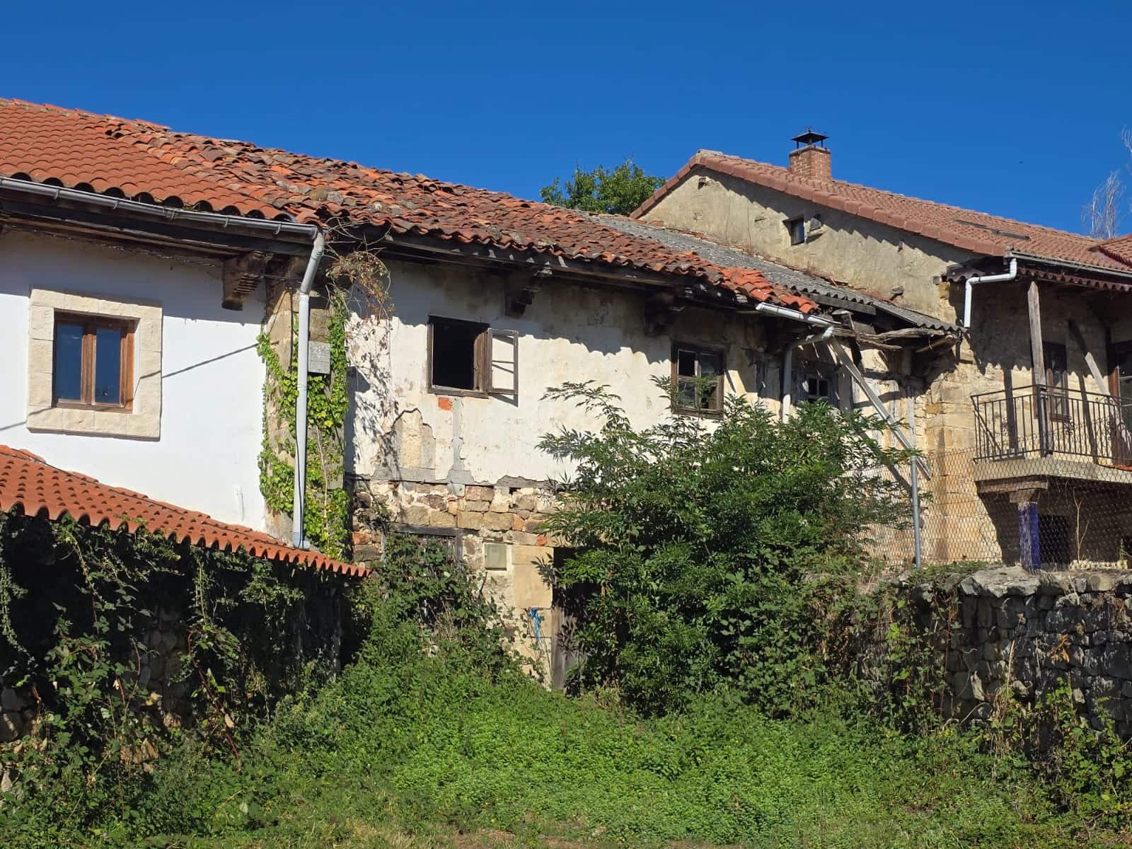 3 soveværelse Byhus til salg i Campoo de Yuso - € 20.000 (Ref: 9238744)