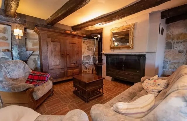 10 soveværelse Villa til salg i Las Rozas de Valdearrollo - € 469.990 (Ref: 9238745)