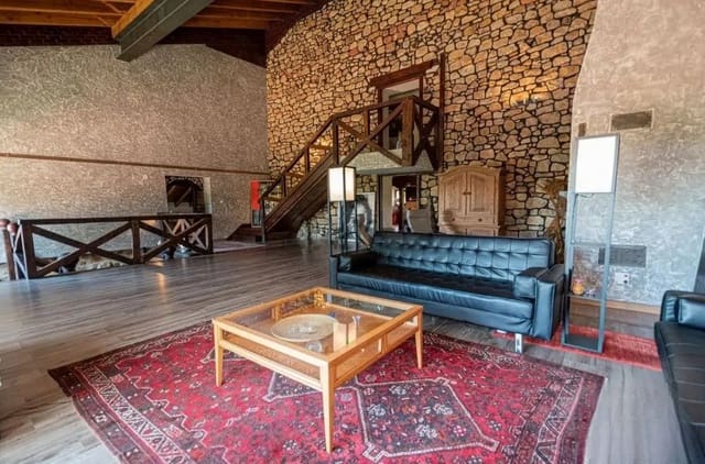 10 soveværelse Villa til salg i Las Rozas de Valdearrollo - € 469.990 (Ref: 9238745)