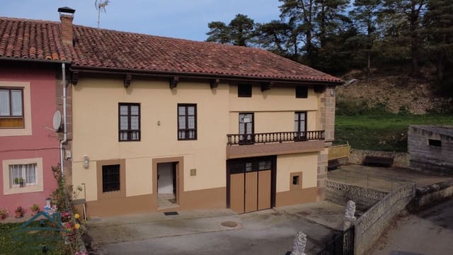 3 bedroom Townhouse for sale in Pesquera - € 99,000 (Ref: 9350169)