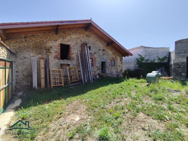 Halfvrijstaande villa te koop in Merindad de Valdeporres - € 120.000 (Ref: 9369029)