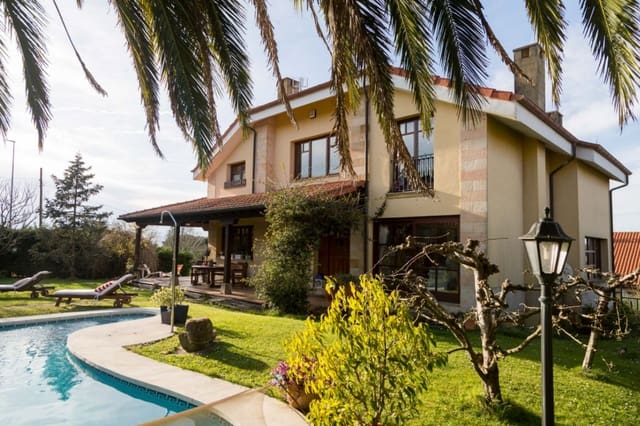 5 slaapkamer Villa te koop in Boo de Pielagos, Piélagos met zwembad garage - € 670.000 (Ref: 9386158)