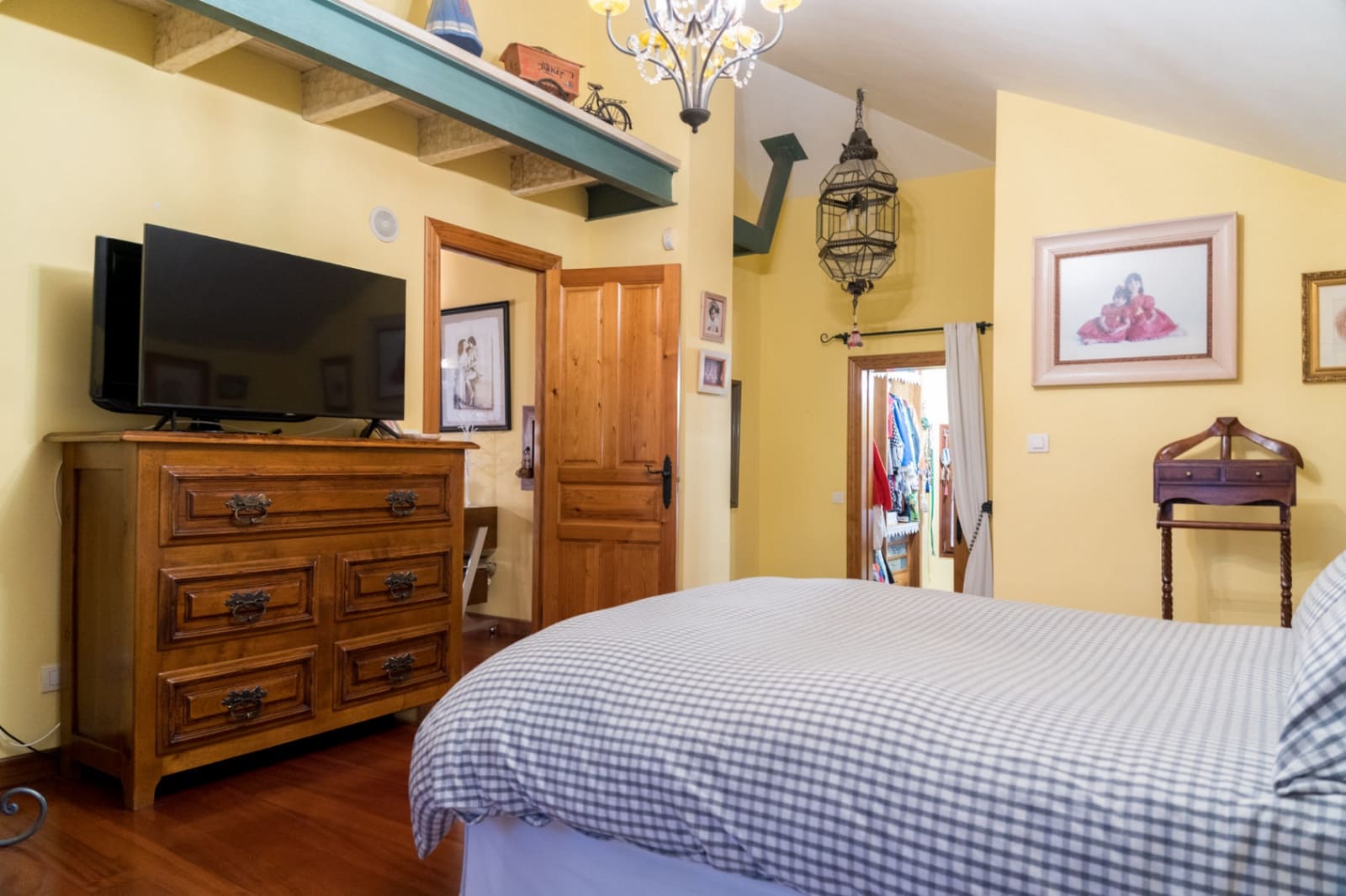 5 slaapkamer Villa te koop in Boo de Pielagos met zwembad garage - € 670.000 (Ref: 9386158)