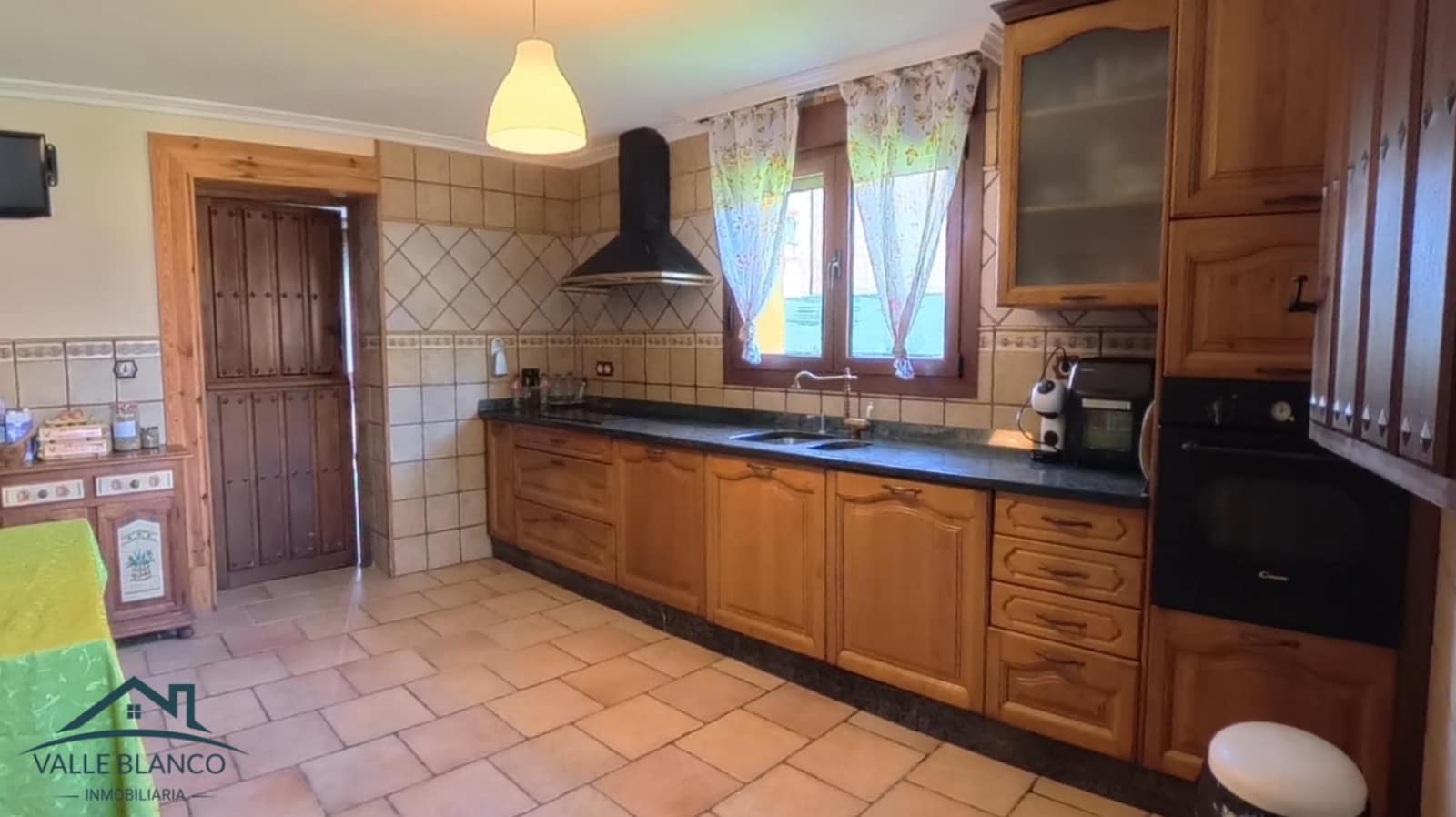 6 sypialnia Finka/Dom wiejski na sprzedaż w Santa Maria de Cayon - 370 000 € (Ref: 9402702)