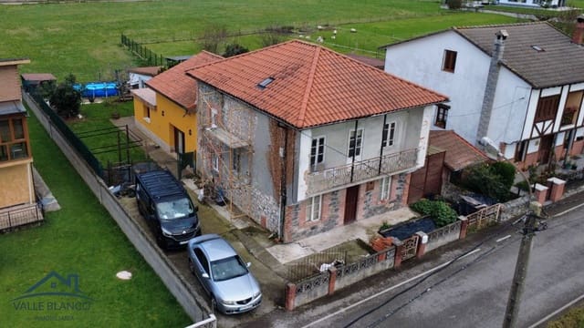 6 bedroom Finca/Country House for sale in Santa María de Cayón - € 370,000 (Ref: 9402702)