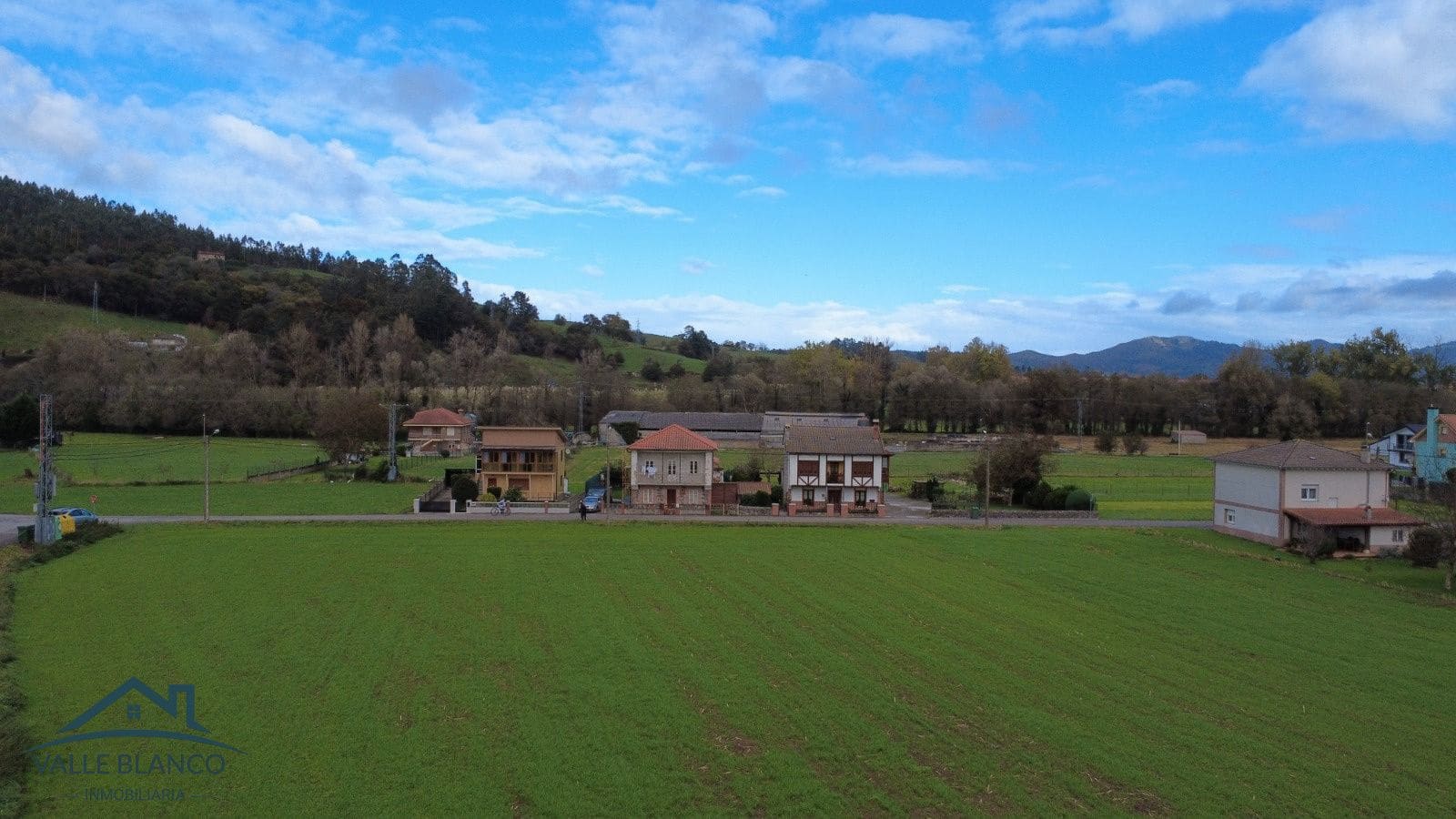 6 sypialnia Finka/Dom wiejski na sprzedaż w Santa Maria de Cayon - 370 000 € (Ref: 9402702)