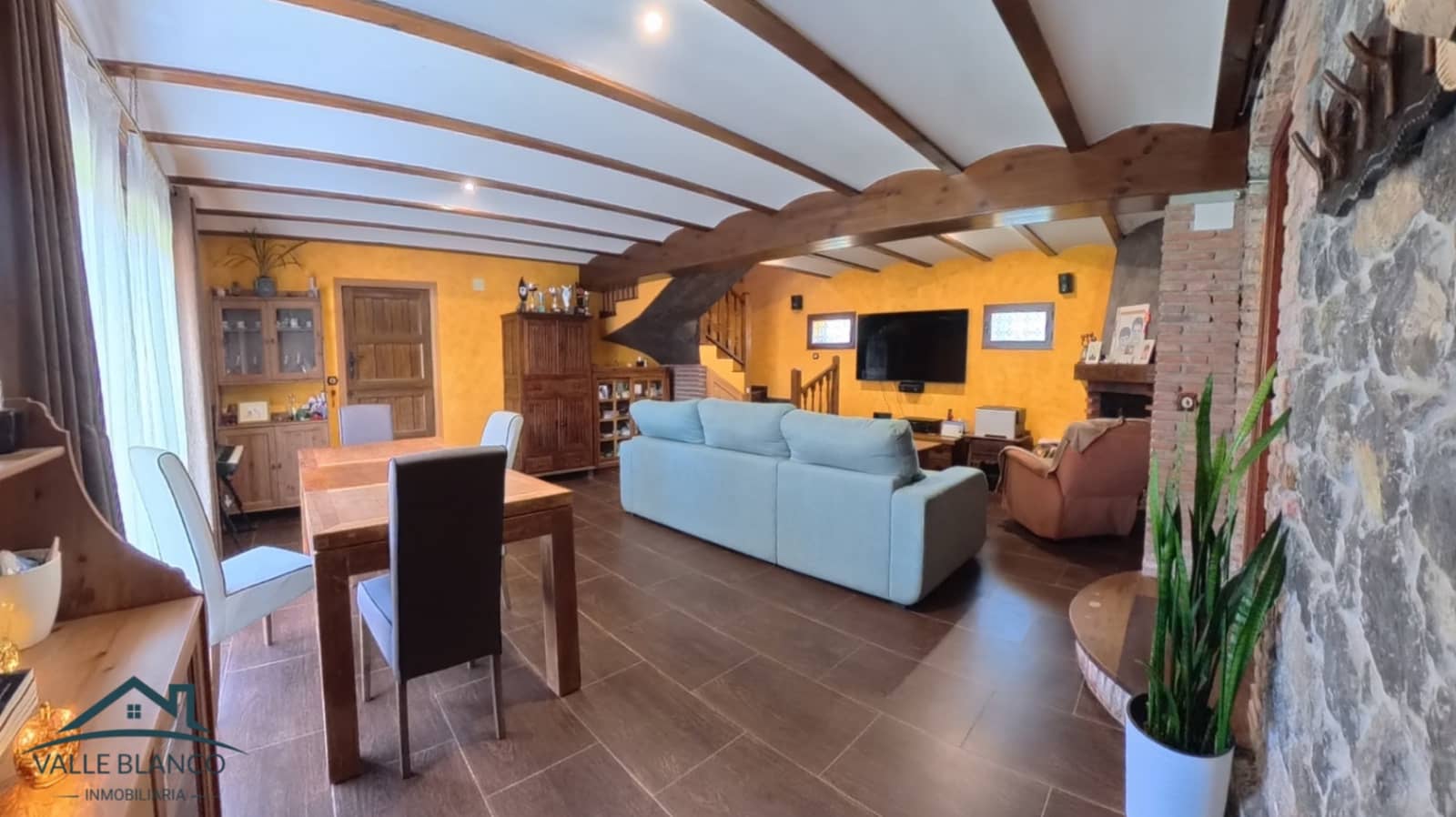 6 sypialnia Finka/Dom wiejski na sprzedaż w Santa Maria de Cayon - 370 000 € (Ref: 9402702)