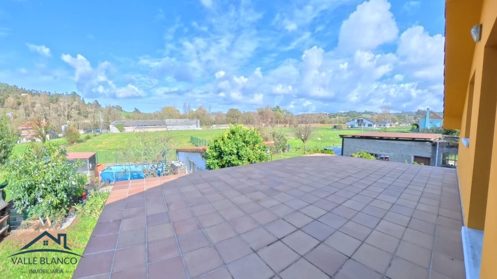 6 sypialnia Finka/Dom wiejski na sprzedaż w Santa Maria de Cayon - 370 000 € (Ref: 9402702)