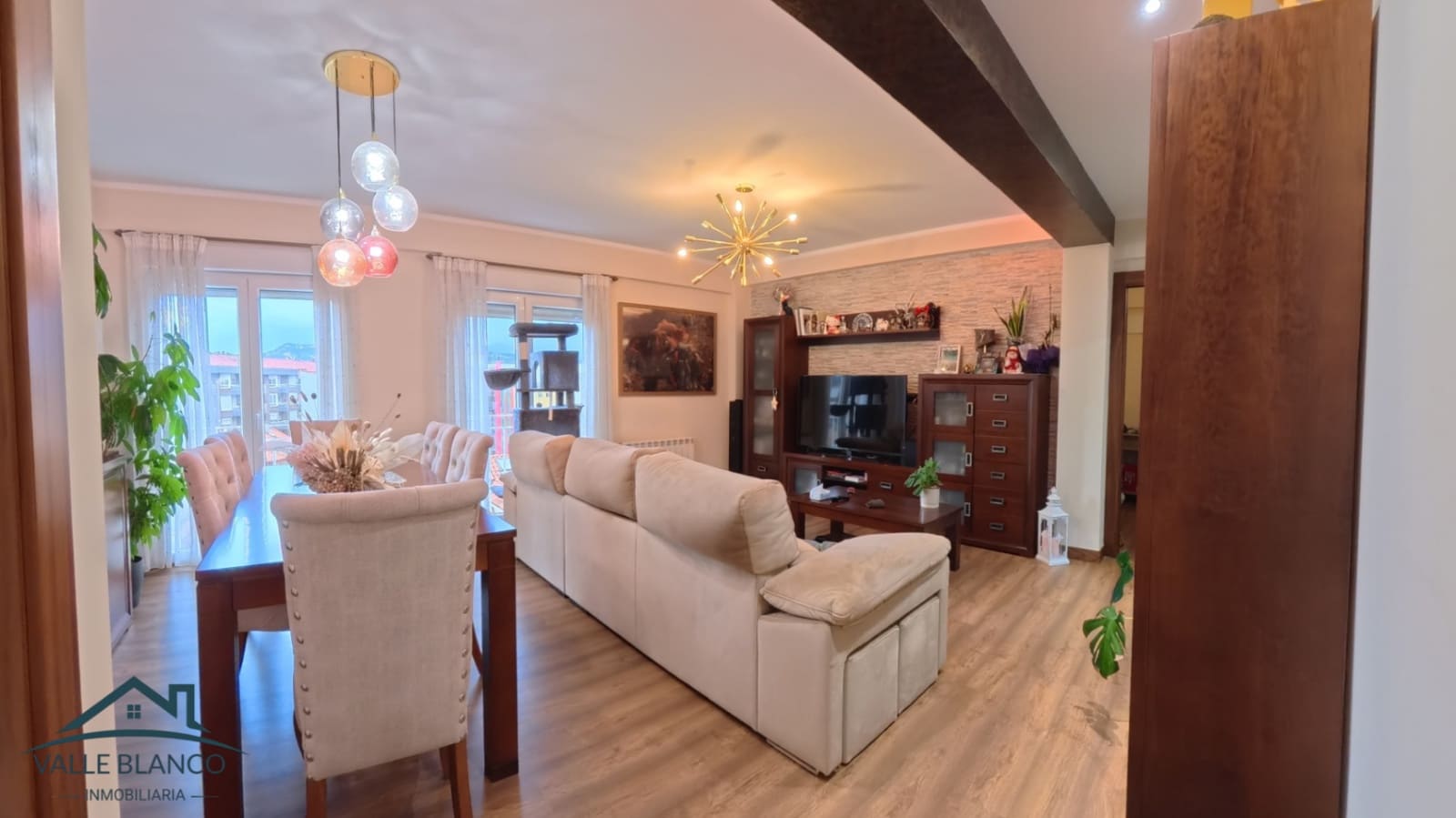 5 chambre Appartement à vendre à Torrelavega - 385 000 € (Ref: 9413525)