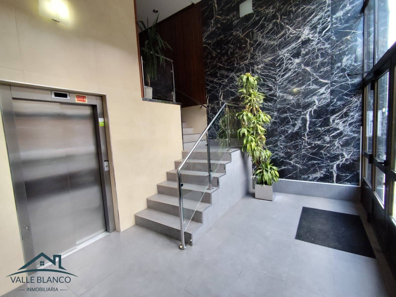 5 chambre Appartement à vendre à Torrelavega - 385 000 € (Ref: 9413525)