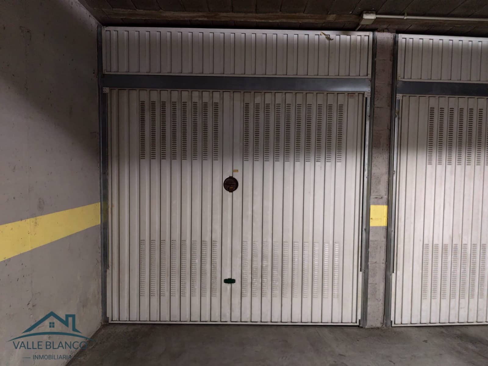 2 bedroom Flat for sale in Reinosa with garage - € 129,900 (Ref: 9535083)