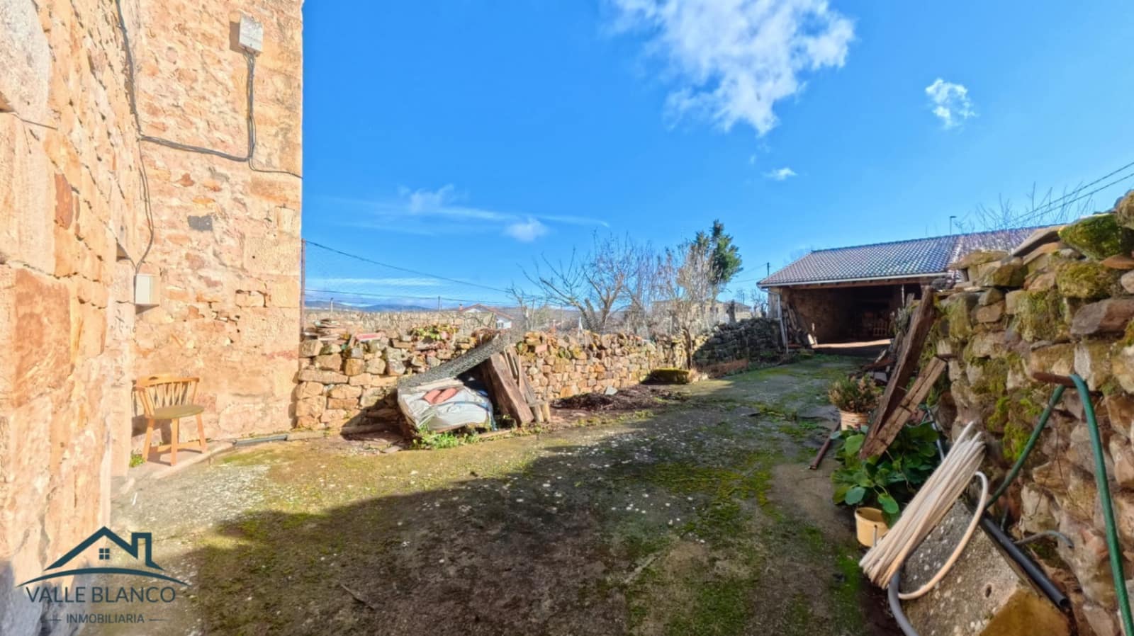 Haus zu verkaufen in Las Rozas de Valdearrollo - 149.000 € (Ref: 9537067)