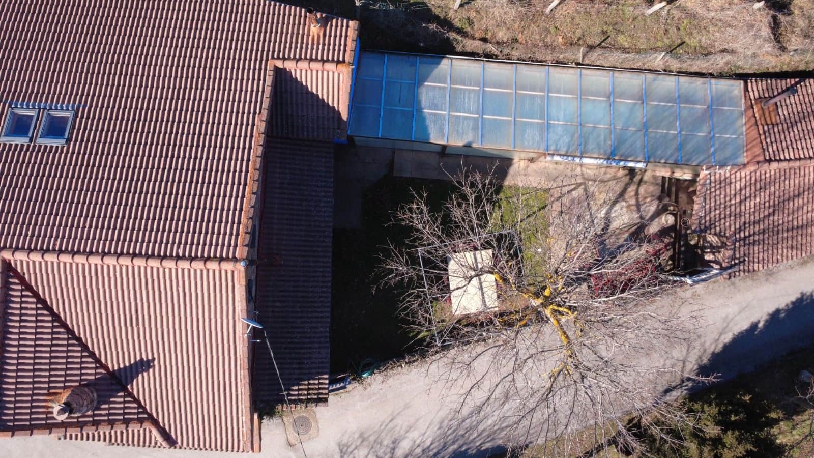 4 bedroom Villa for sale in Hermandad de Campoo de Suso with pool garage - € 489,000 (Ref: 9603547)