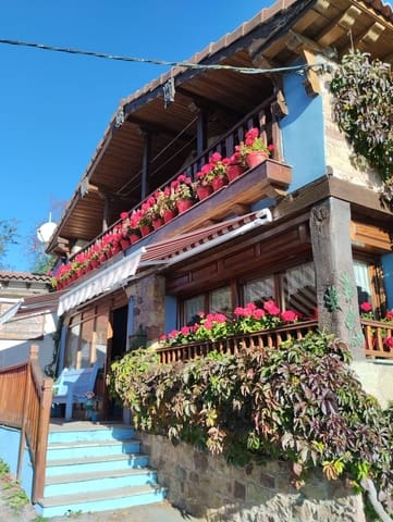 4 slaapkamer Villa te koop in Hermandad de Campoo de Suso met zwembad garage - € 489.000 (Ref: 9603547)