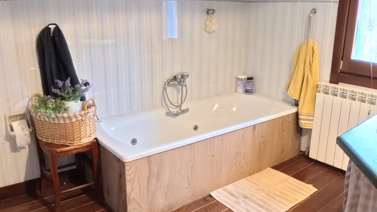 4 Zimmer Villa zu verkaufen in Hermandad de Campoo de Suso mit Pool Garage - 489.000 € (Ref: 9603547)
