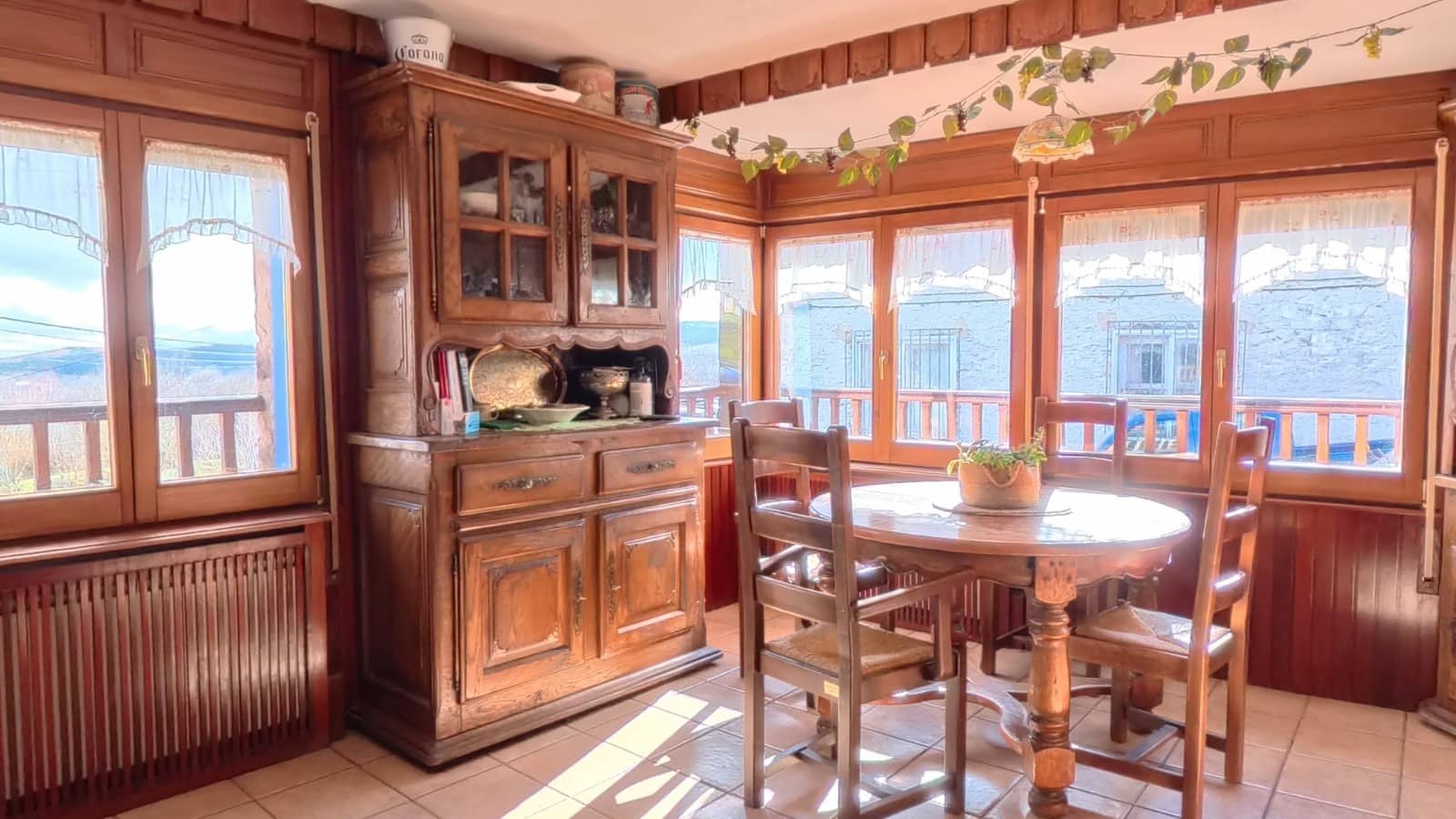 4 Zimmer Villa zu verkaufen in Hermandad de Campoo de Suso mit Pool Garage - 489.000 € (Ref: 9603547)