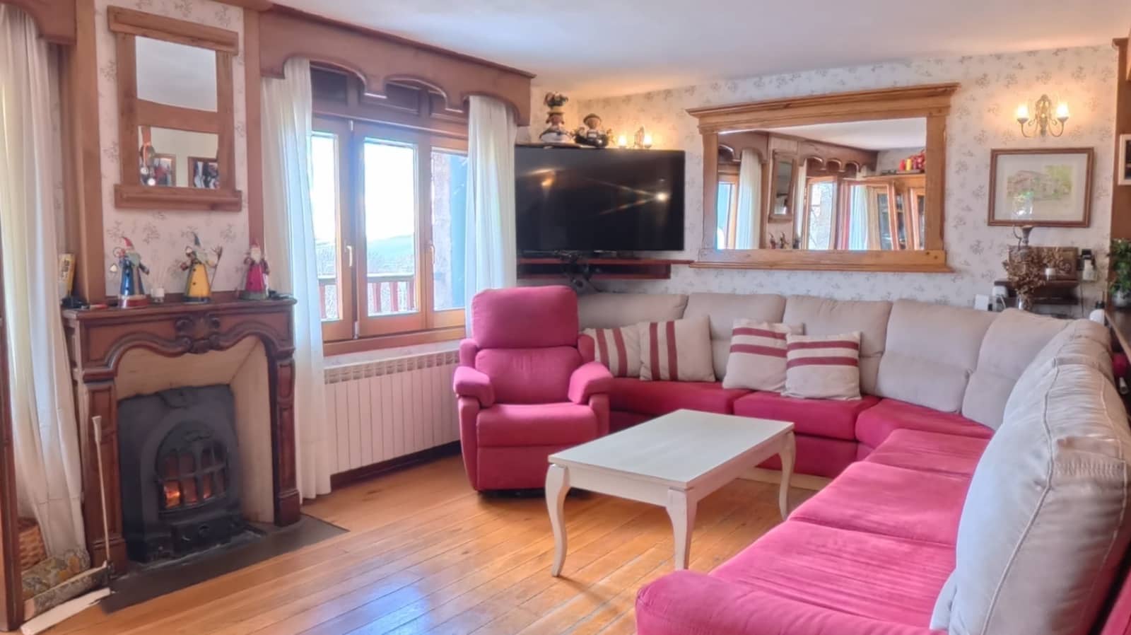 4 Zimmer Villa zu verkaufen in Hermandad de Campoo de Suso mit Pool Garage - 489.000 € (Ref: 9603547)