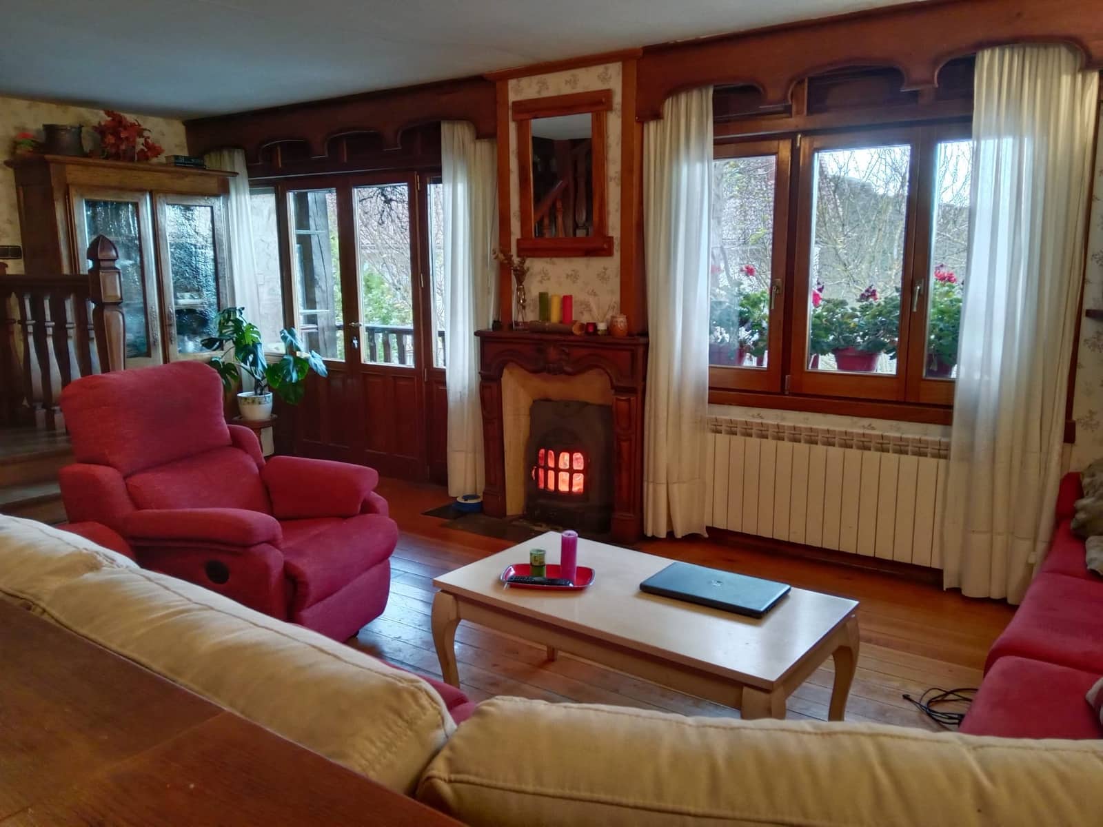 4 Zimmer Villa zu verkaufen in Hermandad de Campoo de Suso mit Pool Garage - 489.000 € (Ref: 9603547)